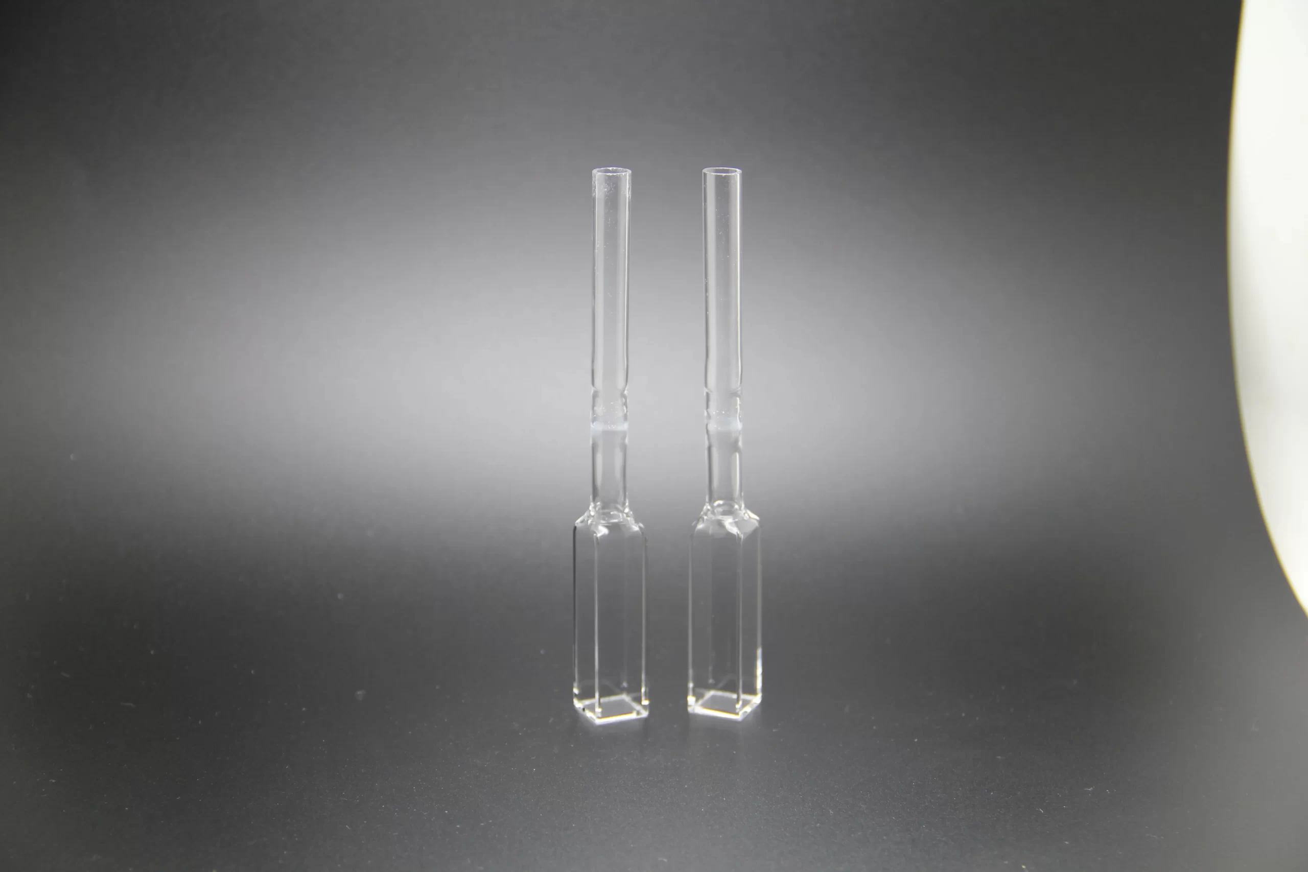 fluorometer cuvettes with sealed tube